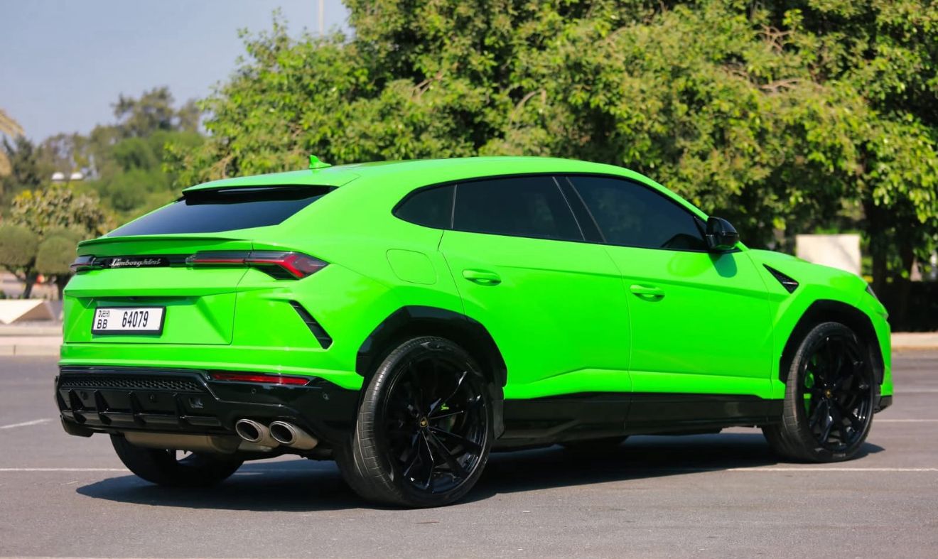 Lamborghini URUS (2023)