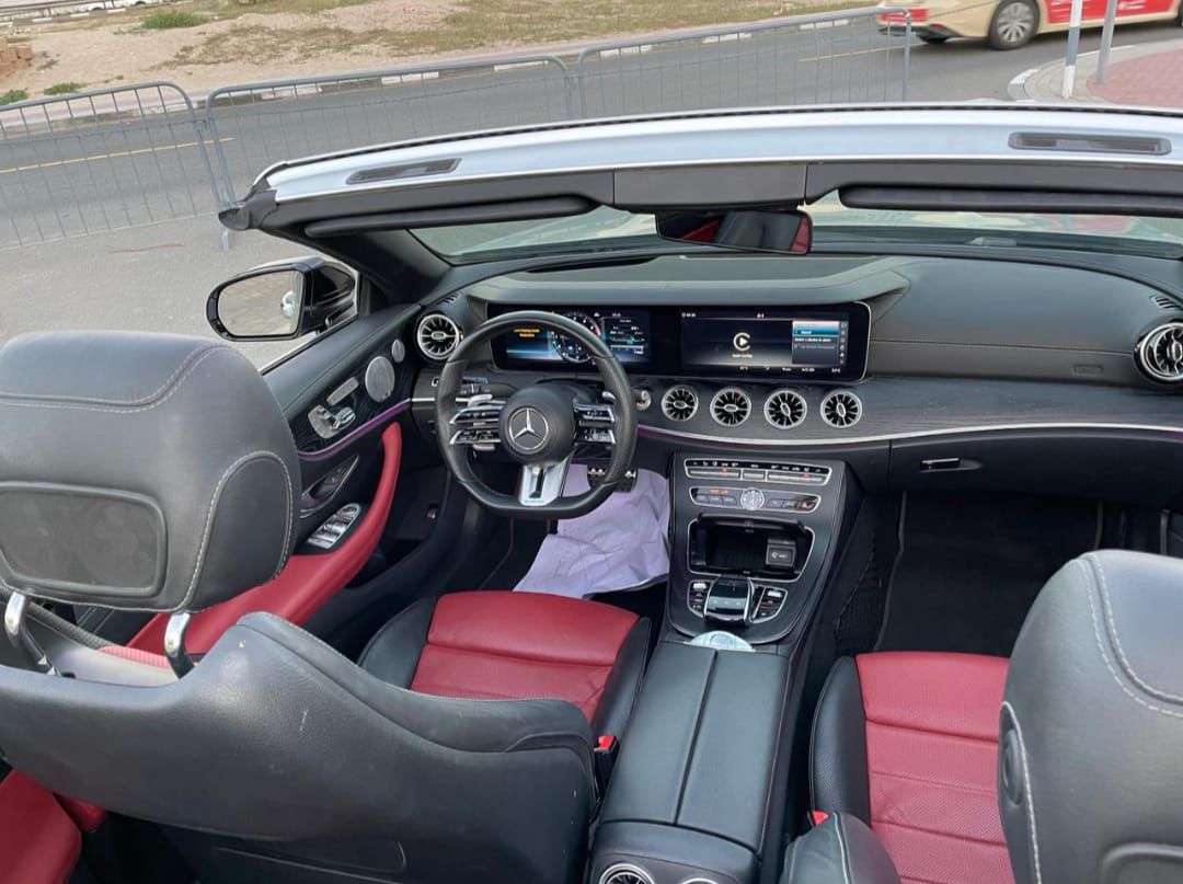 Mercedes CLE 300 cab (2025)