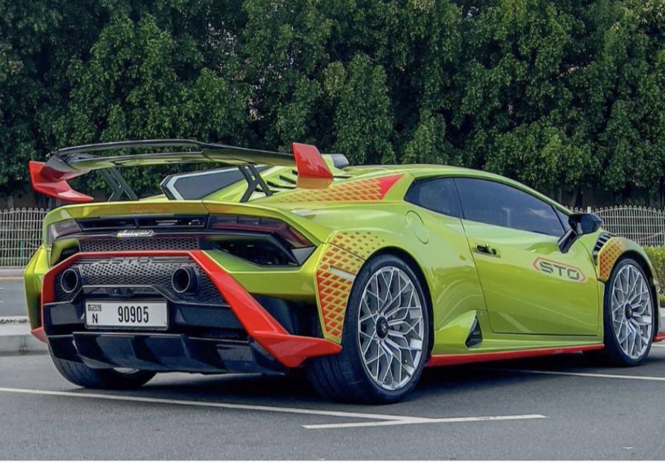 Lamborghini Huracán STO