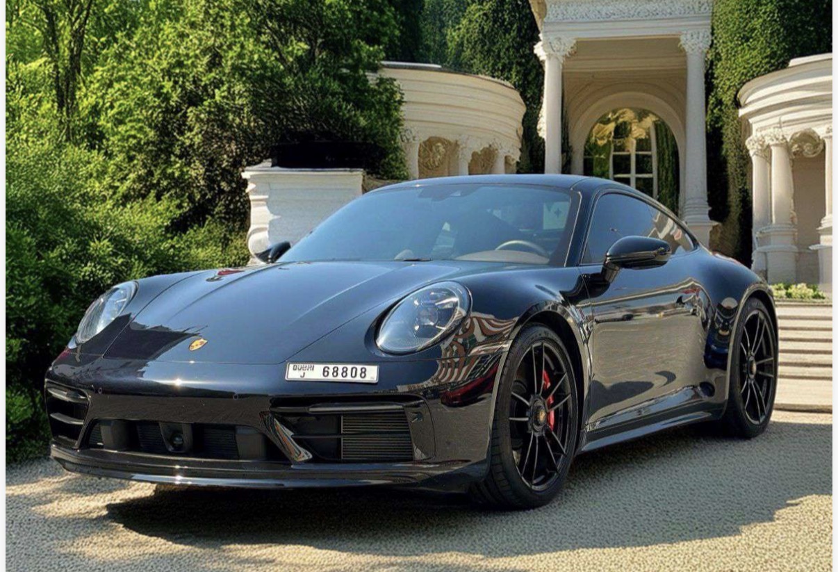 Porsche 911 GTS (911j)