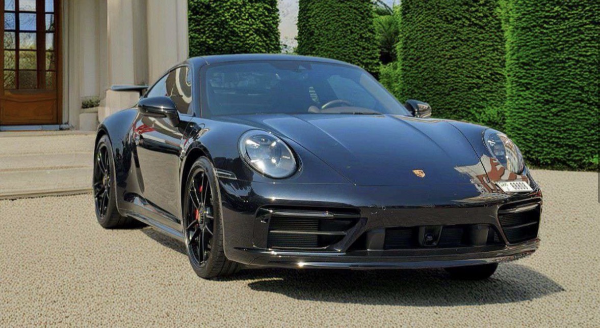 Porsche 911 GTS (911j)