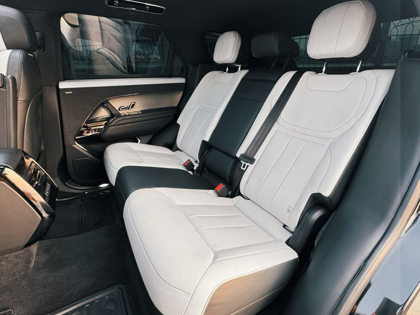 Range Rover Sport (2025)