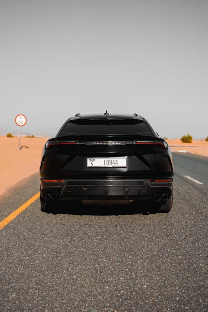 Lamborghini URUS (2023)