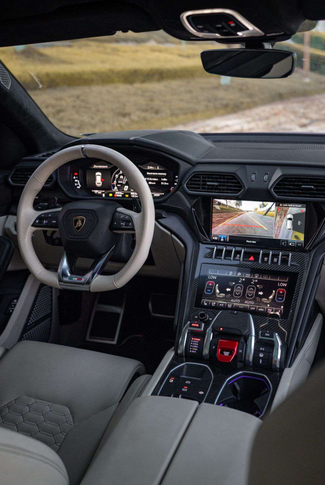 Lamborghini URUS (2023)